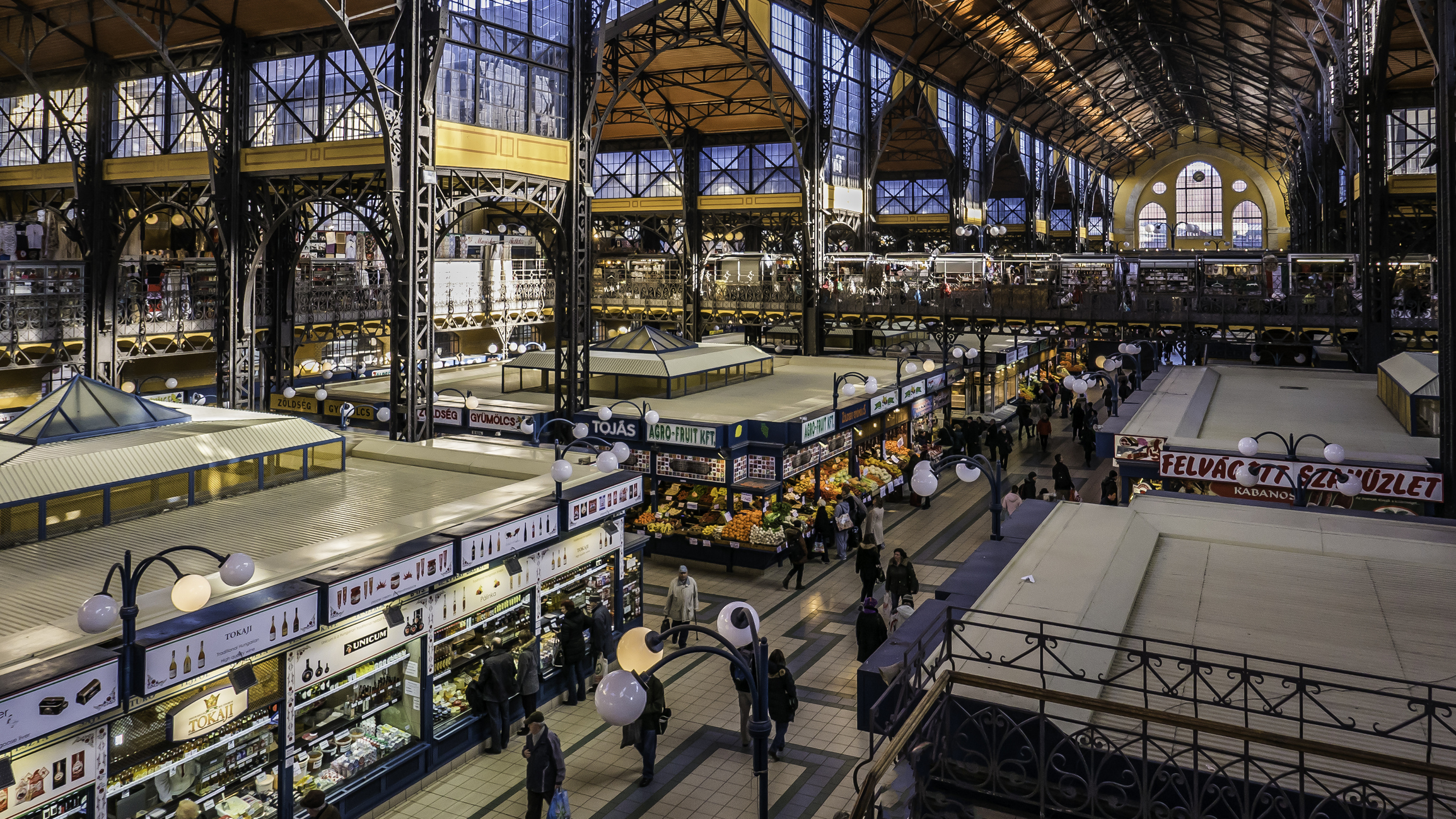 Bilde fra den store mathallen i Budapest