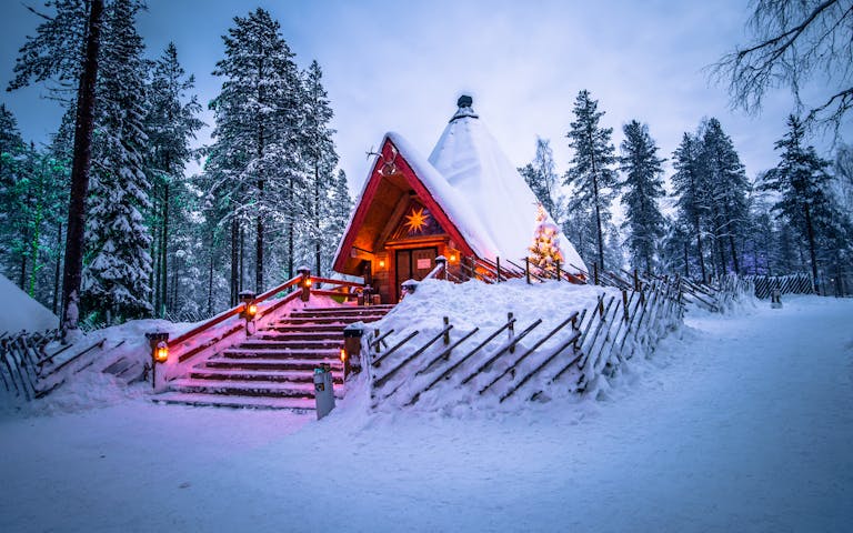 pic Julenissens Landsby Finland opplev finland nordlyset og