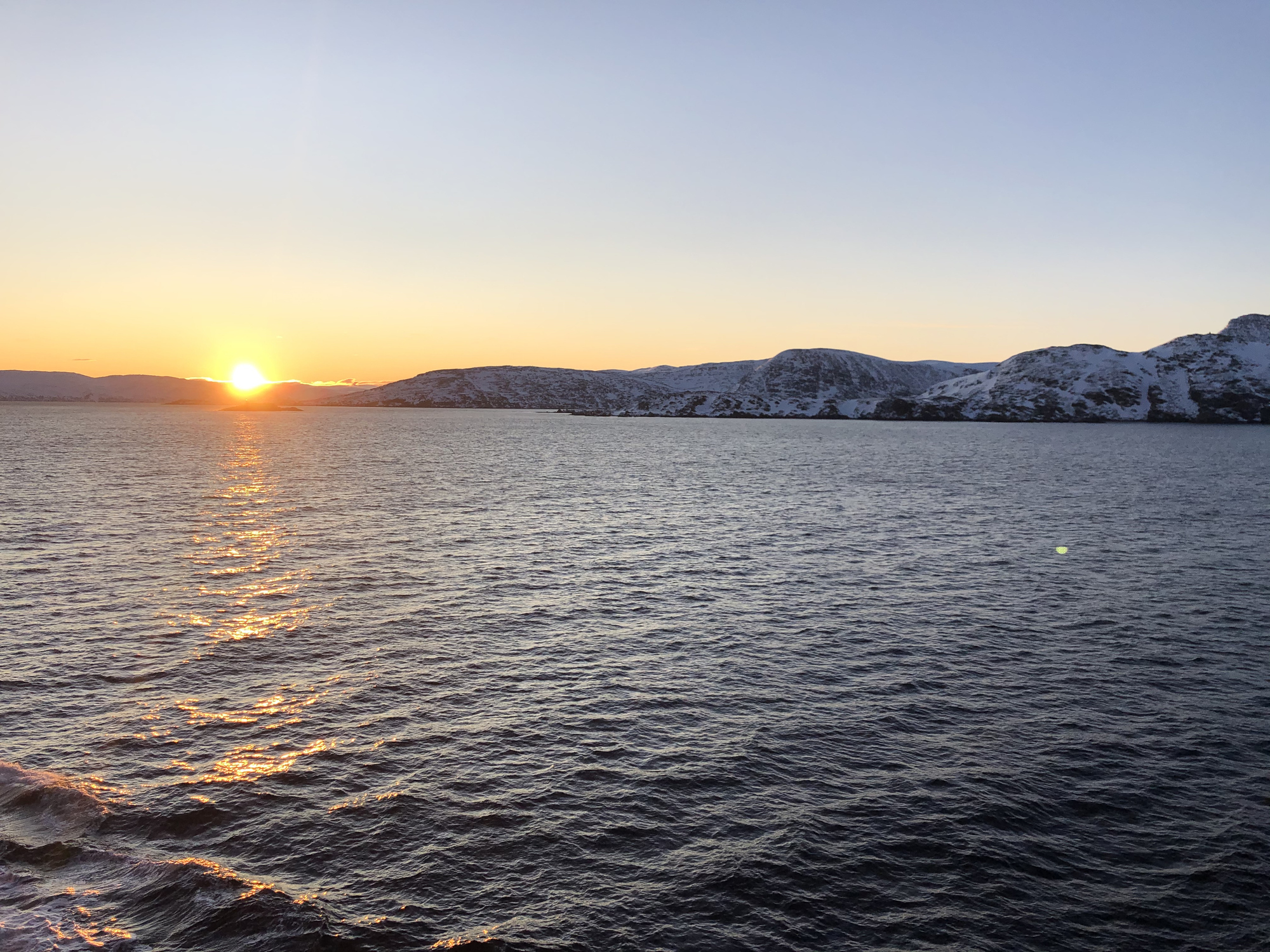 Solnedgang i Havøysund - Foto: Getty Images