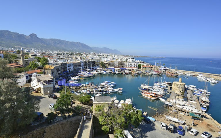 Utsikt over idylliske Kyrenia havn, Kypros - Foto: Getty Images