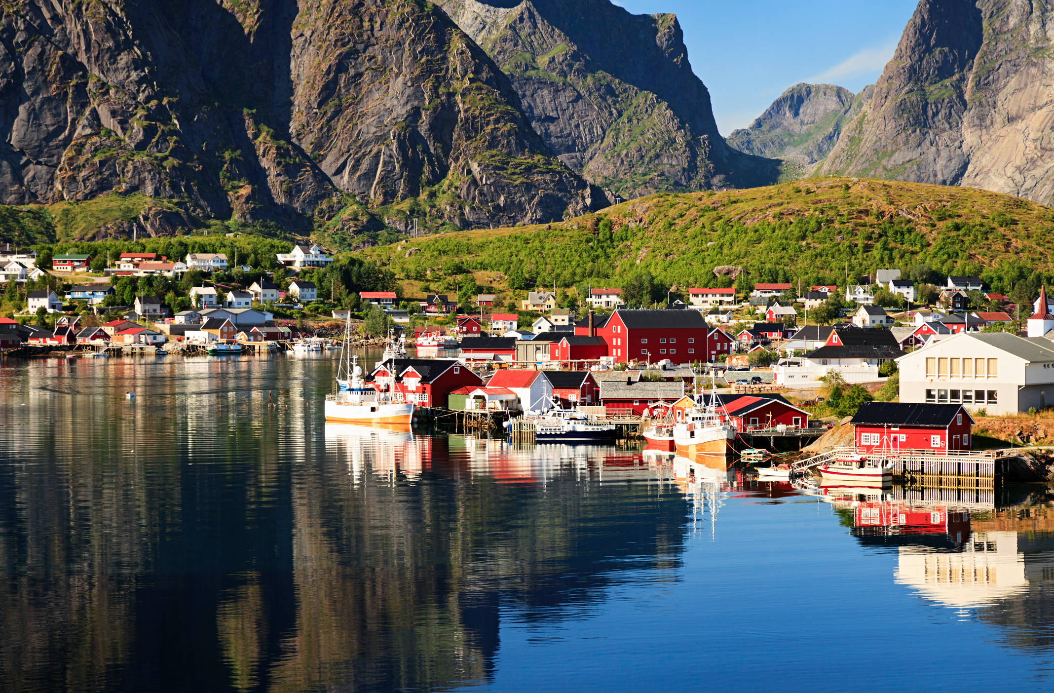 Reine fiskevær i Lofoten