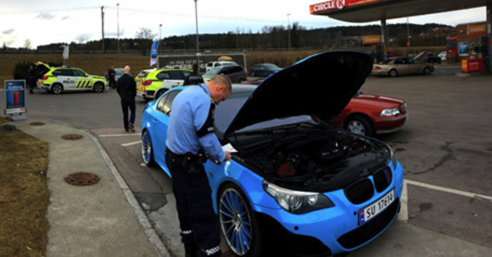BMW selges gjennom bilde fra politikontroll
