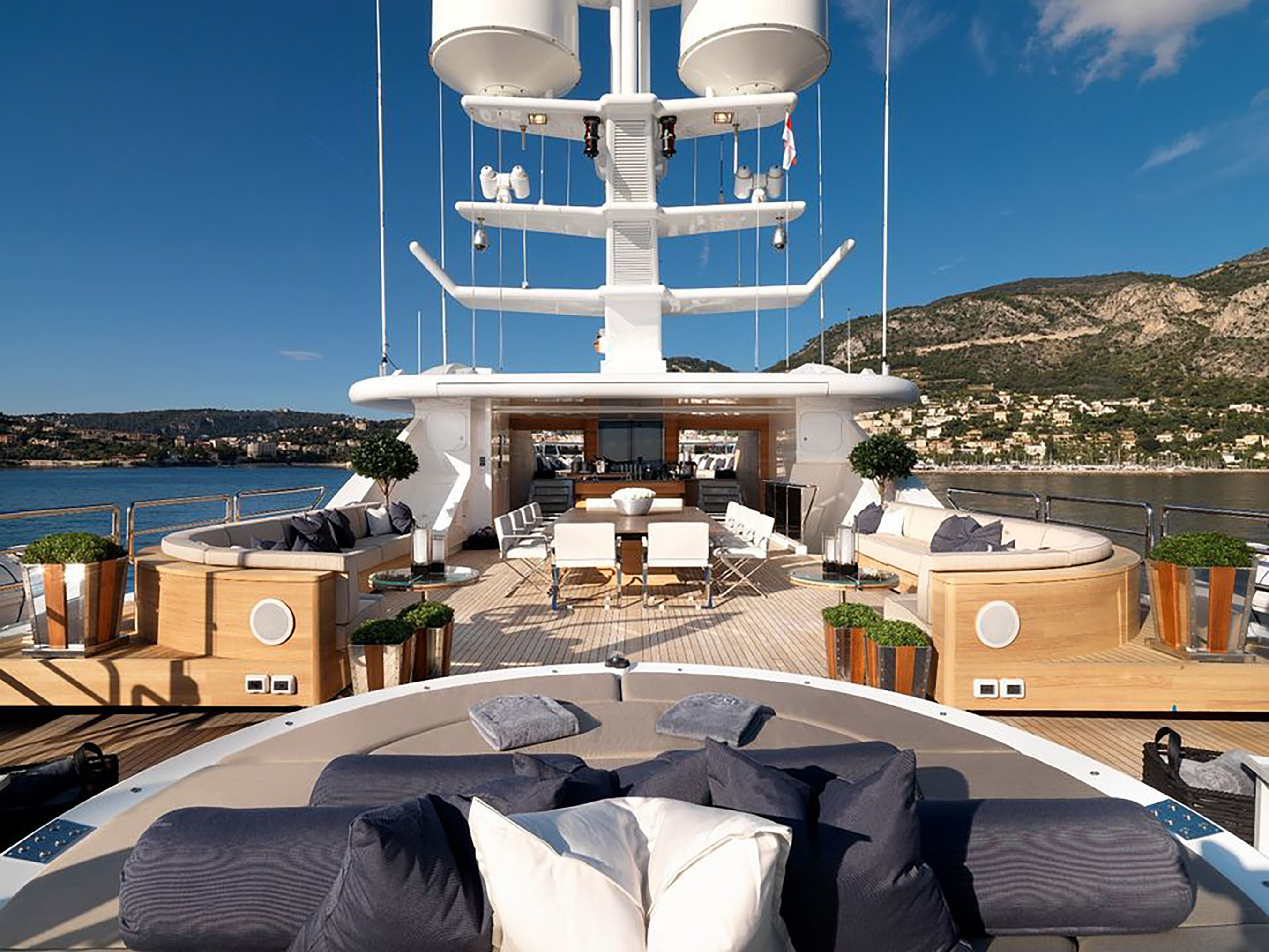 SEALYON - VSY - Viareggio Super Yacht - 2009