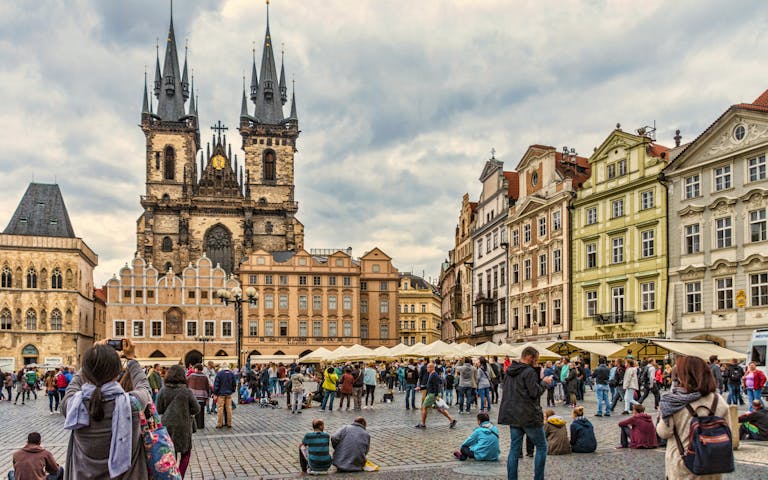 Bilde av torget i gamlebyen av Praha
