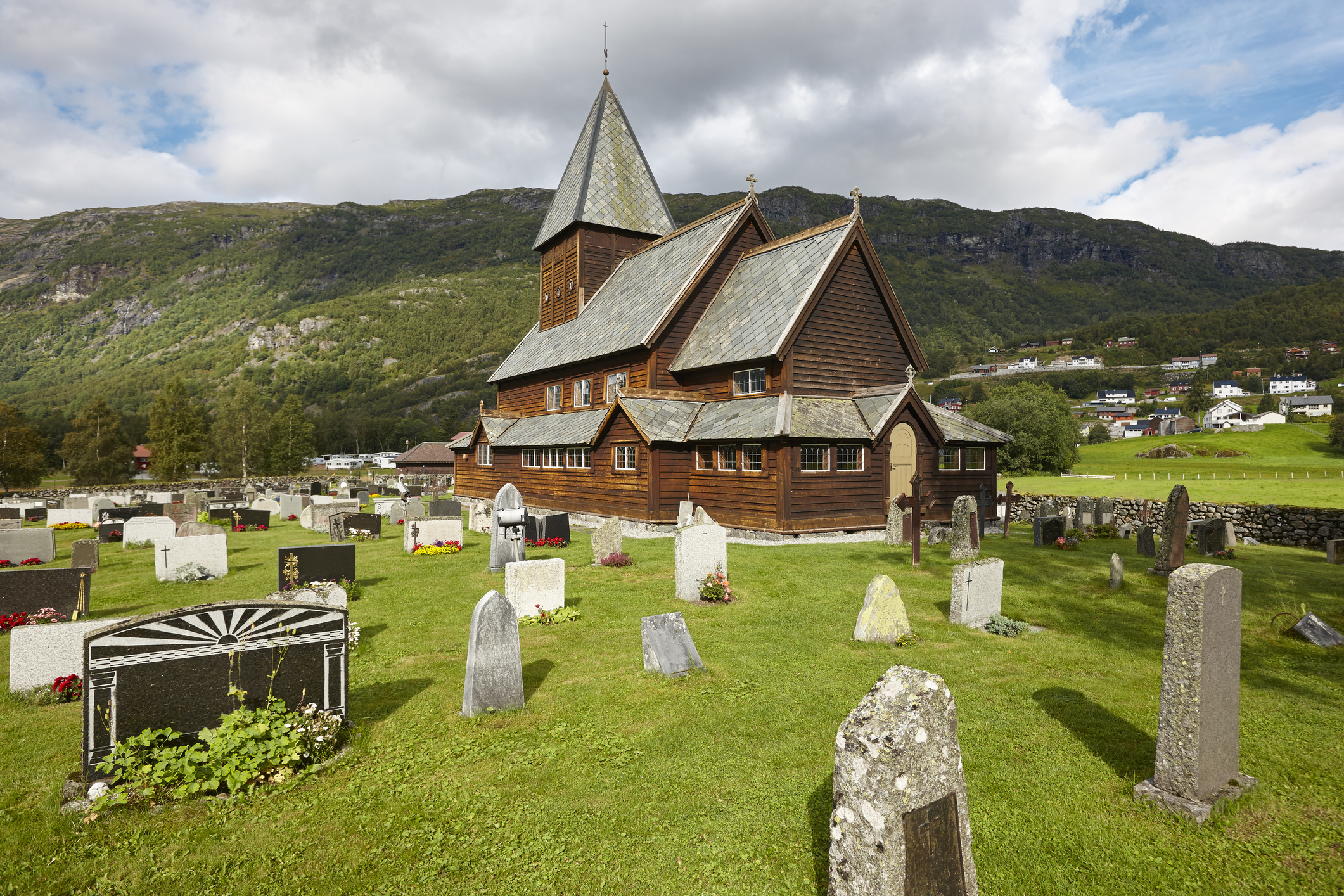 Røldal stavkirke
