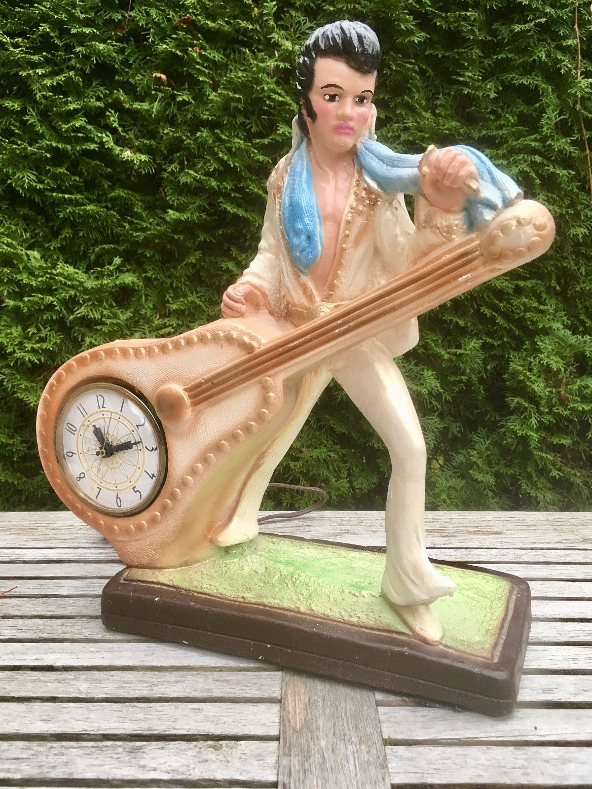 Elvis-figur med klokke