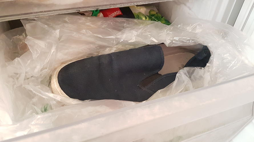 Tyggis under skoen? Her er løsningen!