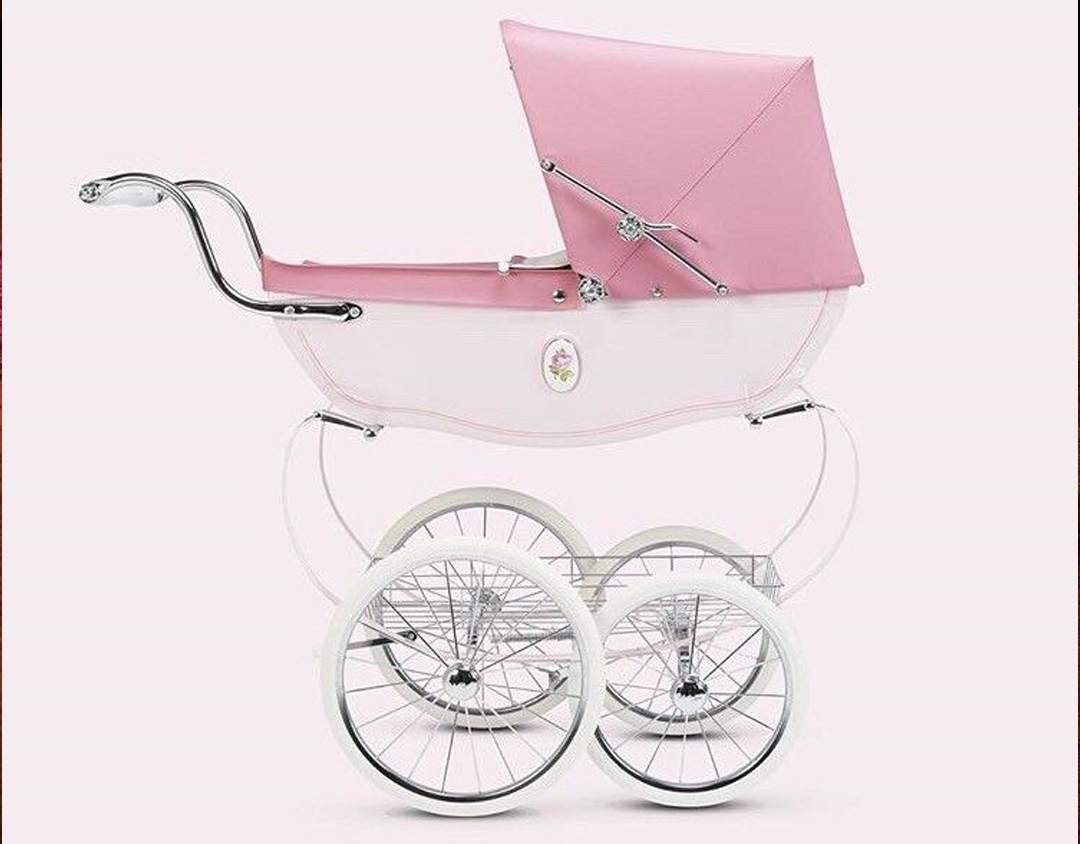 UNIK MULIGHET: En av fordelene ved å kjøpe brukte julegaver, er muligheten til å få tak i noe unikt som ingen andre har.