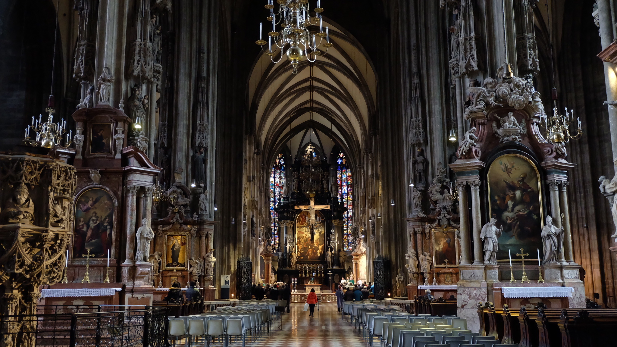 Bilde fra St.Stephans katedralen i Wien