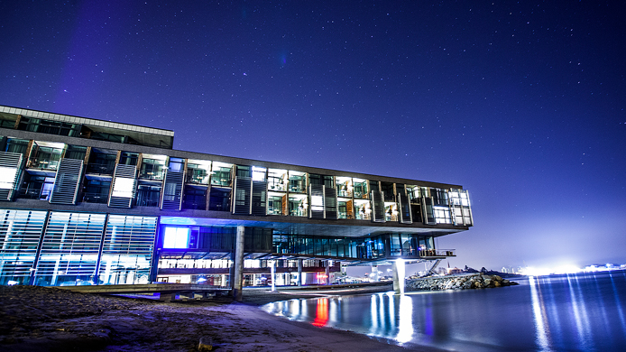 Farris Bad har lekker arkitetktur.